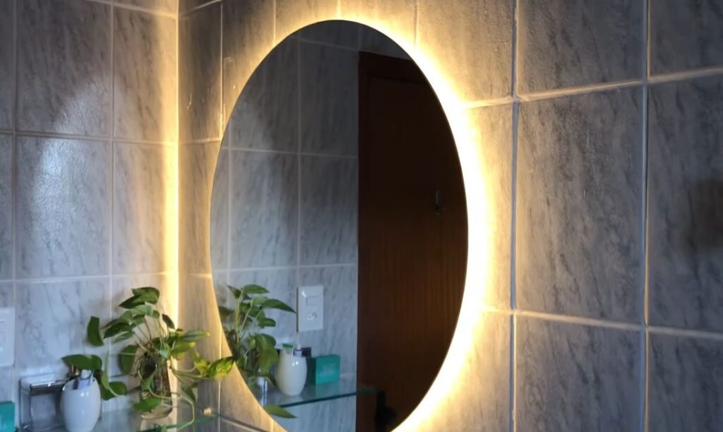 como-colocar-led-no-espelho